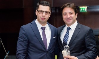 Complexul rezidenţial Cosmopolis a fost premiat pentru a treia oară consecutiv la Gala Construction & Investment Journal pentru cel mai bun proiect rezidenţial Complexul rezidenţial Cosmopolis a fost premiat pentru a treia oară consecutiv la Gala Construction & Investment Journal pentru cel mai bun proiect rezidenţial